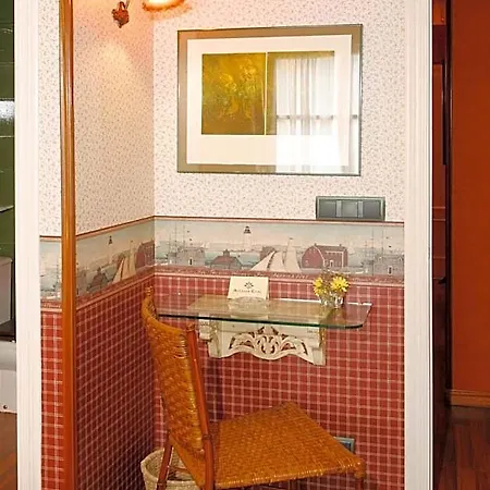 Avenida Real Hotel