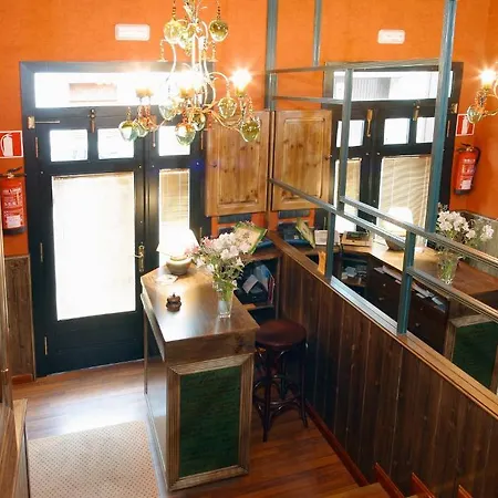 Avenida Real Villaviciosa (Asturias)