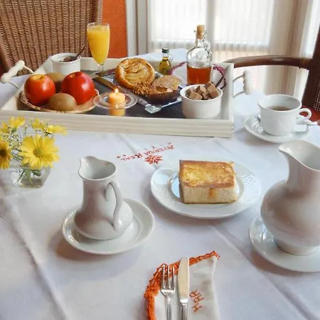 Avenida Real Hotel