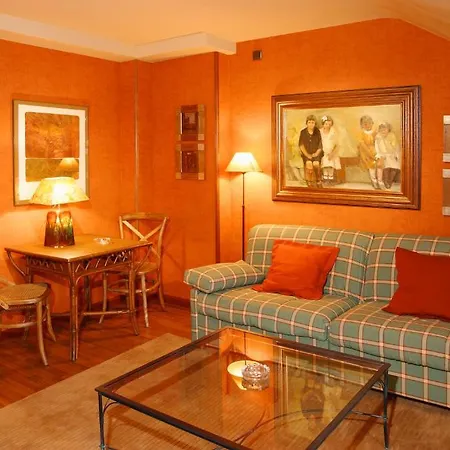 Avenida Real Hotel Villaviciosa (Asturias)