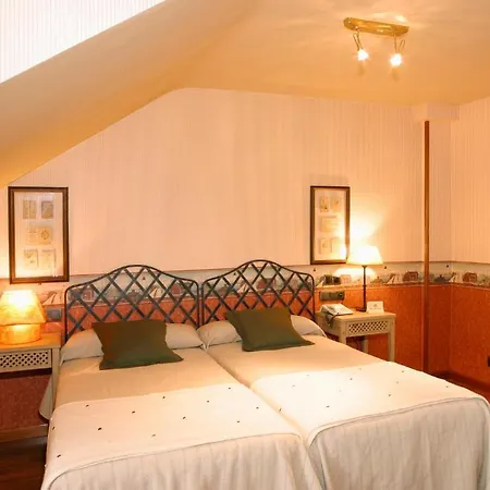 Avenida Real Hotell